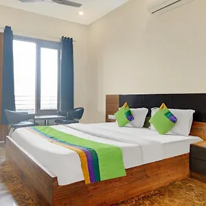 *** Hotel Treebo Corporate 32 India