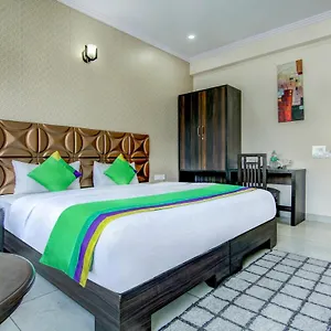 *** Hotel Treebo Trend Blooms Premium India
